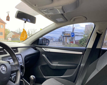 Сірий Шкода Октавія, об'ємом двигуна 1.6 л та пробігом 250 тис. км за 8900 $, фото 16 на Automoto.ua