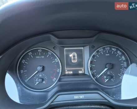 Сірий Шкода Октавія, об'ємом двигуна 1.4 л та пробігом 251 тис. км за 12500 $, фото 10 на Automoto.ua