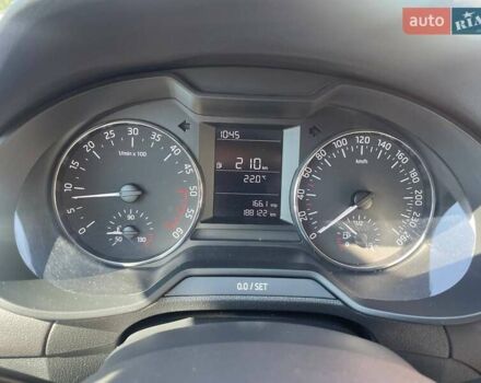 Серый Шкода Октавия, объемом двигателя 1.6 л и пробегом 188 тыс. км за 10700 $, фото 1 на Automoto.ua