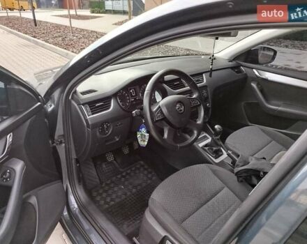 Сірий Шкода Октавія, об'ємом двигуна 1.6 л та пробігом 289 тис. км за 10000 $, фото 14 на Automoto.ua