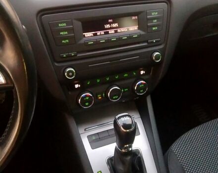 Сірий Шкода Октавія, об'ємом двигуна 1.8 л та пробігом 161 тис. км за 12000 $, фото 6 на Automoto.ua