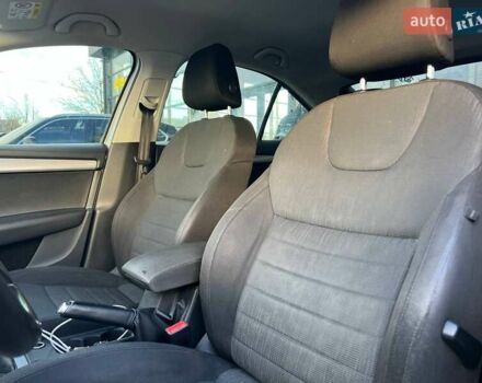 Серый Шкода Октавия, объемом двигателя 1.97 л и пробегом 246 тыс. км за 12500 $, фото 9 на Automoto.ua