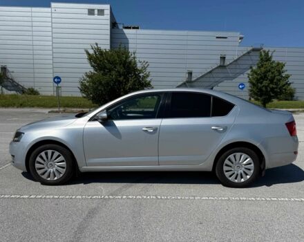 Серый Шкода Октавия, объемом двигателя 1.8 л и пробегом 120 тыс. км за 12500 $, фото 1 на Automoto.ua