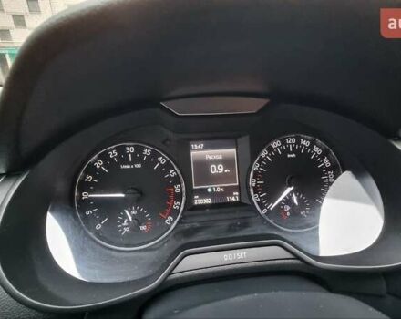 Серый Шкода Октавия, объемом двигателя 1.6 л и пробегом 250 тыс. км за 11800 $, фото 12 на Automoto.ua