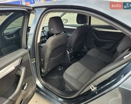 Серый Шкода Октавия, объемом двигателя 1.6 л и пробегом 230 тыс. км за 11888 $, фото 13 на Automoto.ua