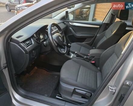 Серый Шкода Октавия, объемом двигателя 2 л и пробегом 222 тыс. км за 12200 $, фото 19 на Automoto.ua