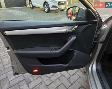 Серый Шкода Октавия, объемом двигателя 2 л и пробегом 222 тыс. км за 12200 $, фото 22 на Automoto.ua