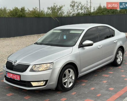 Сірий Шкода Октавія, об'ємом двигуна 1.6 л та пробігом 245 тис. км за 10999 $, фото 12 на Automoto.ua