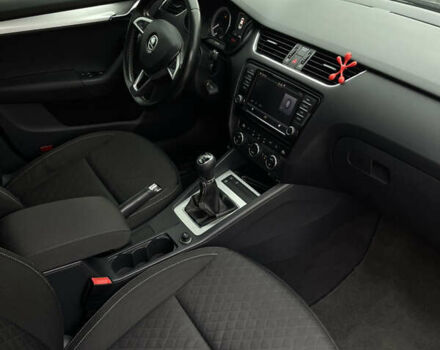 Серый Шкода Октавия, объемом двигателя 1.97 л и пробегом 275 тыс. км за 14300 $, фото 27 на Automoto.ua