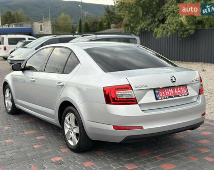 Сірий Шкода Октавія, об'ємом двигуна 1.6 л та пробігом 245 тис. км за 10999 $, фото 8 на Automoto.ua
