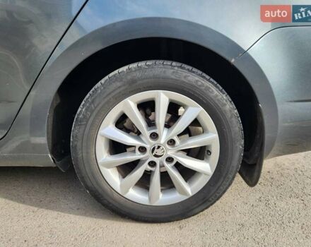 Серый Шкода Октавия, объемом двигателя 1.6 л и пробегом 230 тыс. км за 11888 $, фото 14 на Automoto.ua