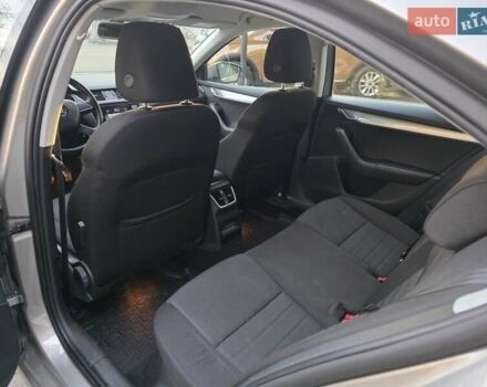 Серый Шкода Октавия, объемом двигателя 2 л и пробегом 222 тыс. км за 12200 $, фото 25 на Automoto.ua