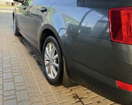 Серый Шкода Октавия, объемом двигателя 1.6 л и пробегом 280 тыс. км за 11800 $, фото 3 на Automoto.ua