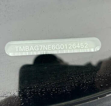Сірий Шкода Октавія, об'ємом двигуна 1.6 л та пробігом 245 тис. км за 10999 $, фото 27 на Automoto.ua