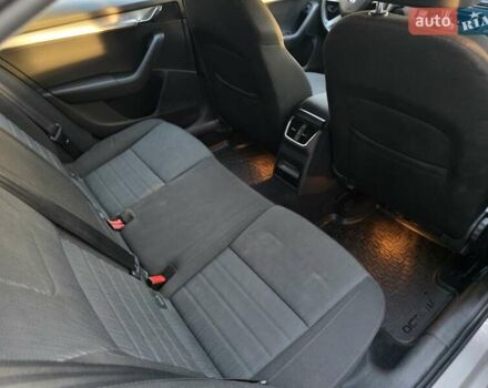 Серый Шкода Октавия, объемом двигателя 2 л и пробегом 222 тыс. км за 12200 $, фото 35 на Automoto.ua