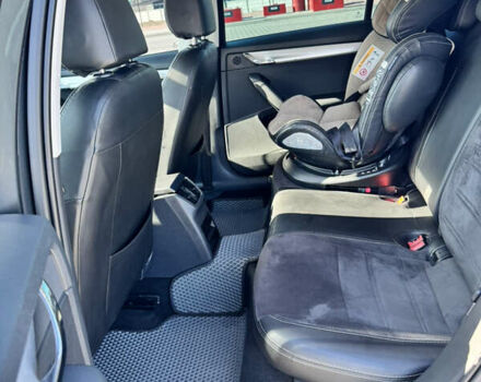 Серый Шкода Октавия, объемом двигателя 1.6 л и пробегом 246 тыс. км за 12500 $, фото 5 на Automoto.ua