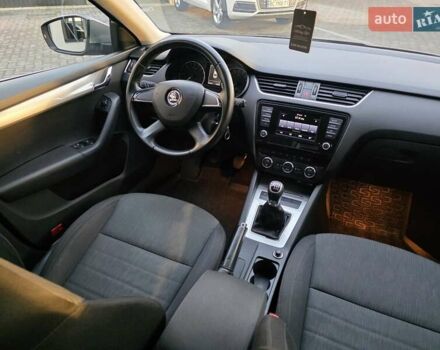 Серый Шкода Октавия, объемом двигателя 2 л и пробегом 222 тыс. км за 12200 $, фото 36 на Automoto.ua