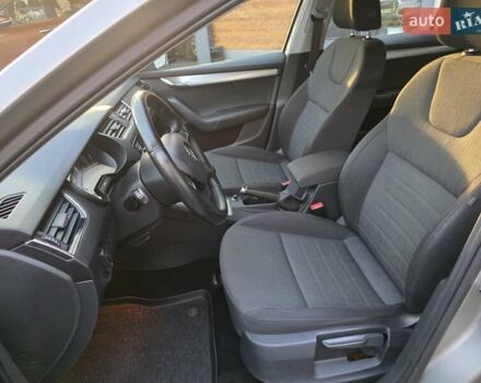 Серый Шкода Октавия, объемом двигателя 2 л и пробегом 222 тыс. км за 12200 $, фото 23 на Automoto.ua