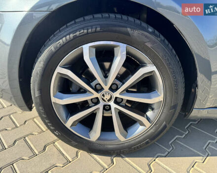 Серый Шкода Октавия, объемом двигателя 1.6 л и пробегом 246 тыс. км за 12500 $, фото 8 на Automoto.ua