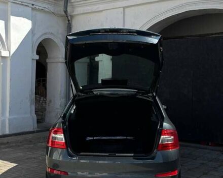 Сірий Шкода Октавія, об'ємом двигуна 1.6 л та пробігом 170 тис. км за 12000 $, фото 17 на Automoto.ua