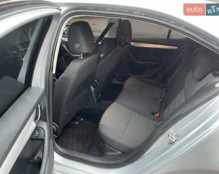 Сірий Шкода Октавія, об'ємом двигуна 1.4 л та пробігом 173 тис. км за 11000 $, фото 22 на Automoto.ua