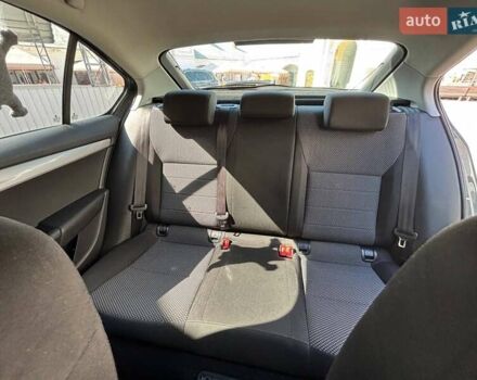 Сірий Шкода Октавія, об'ємом двигуна 1.6 л та пробігом 170 тис. км за 12000 $, фото 35 на Automoto.ua