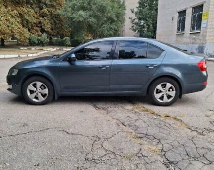 Серый Шкода Октавия, объемом двигателя 1.6 л и пробегом 141 тыс. км за 13900 $, фото 2 на Automoto.ua