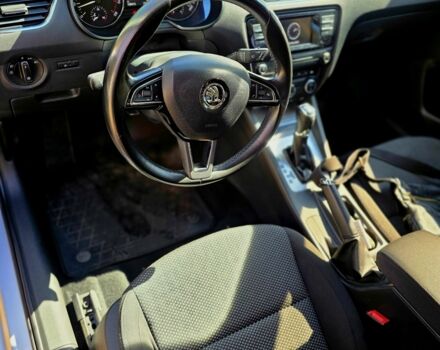 Шкода Октавия 2016 в Ирпене на Automoto.ua Серый Шкода Октавия, объемом двигателя 1.4 л и пробегом 159 тыс. км за 10850 $, фото 4 на Automoto.ua