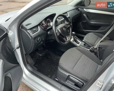 Сірий Шкода Октавія, об'ємом двигуна 1.4 л та пробігом 173 тис. км за 11000 $, фото 18 на Automoto.ua