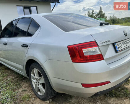 Серый Шкода Октавия, объемом двигателя 1.6 л и пробегом 300 тыс. км за 8800 $, фото 1 на Automoto.ua