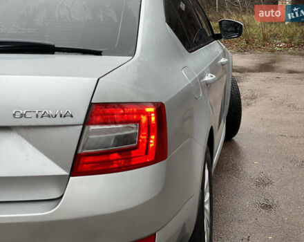 Сірий Шкода Октавія, об'ємом двигуна 1.4 л та пробігом 173 тис. км за 11000 $, фото 7 на Automoto.ua