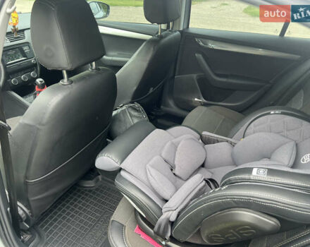 Сірий Шкода Октавія, об'ємом двигуна 1.4 л та пробігом 150 тис. км за 11999 $, фото 5 на Automoto.ua