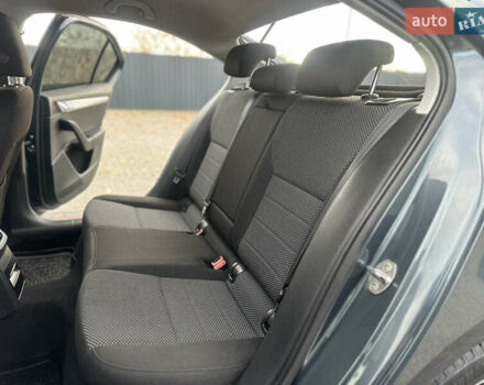 Серый Шкода Октавия, объемом двигателя 1.97 л и пробегом 252 тыс. км за 12900 $, фото 14 на Automoto.ua