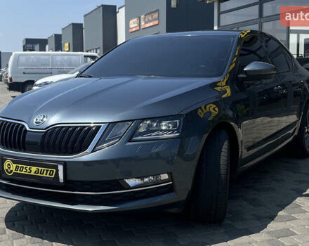 Серый Шкода Октавия, объемом двигателя 1.6 л и пробегом 273 тыс. км за 13700 $, фото 2 на Automoto.ua