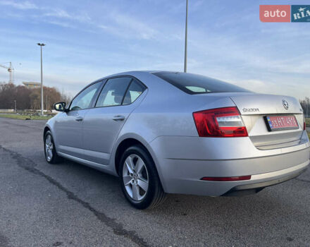Серый Шкода Октавия, объемом двигателя 1.97 л и пробегом 289 тыс. км за 15650 $, фото 6 на Automoto.ua