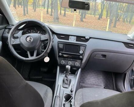 Серый Шкода Октавия, объемом двигателя 1.6 л и пробегом 460 тыс. км за 10000 $, фото 8 на Automoto.ua