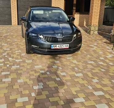 Серый Шкода Октавия, объемом двигателя 1.6 л и пробегом 280 тыс. км за 13800 $, фото 7 на Automoto.ua