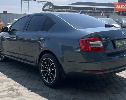 Серый Шкода Октавия, объемом двигателя 1.6 л и пробегом 269 тыс. км за 13800 $, фото 4 на Automoto.ua