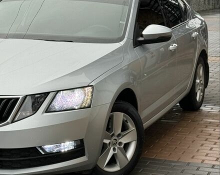 Сірий Шкода Октавія, об'ємом двигуна 1.8 л та пробігом 162 тис. км за 13999 $, фото 4 на Automoto.ua