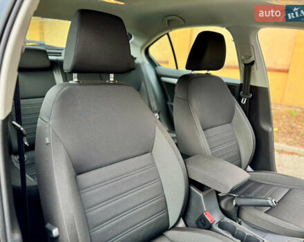 Серый Шкода Октавия, объемом двигателя 1.6 л и пробегом 154 тыс. км за 13699 $, фото 14 на Automoto.ua