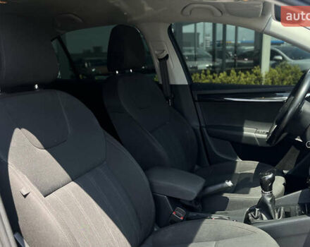 Серый Шкода Октавия, объемом двигателя 1.6 л и пробегом 269 тыс. км за 13800 $, фото 10 на Automoto.ua