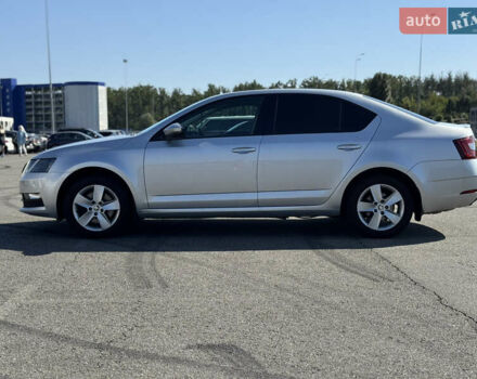 Серый Шкода Октавия, объемом двигателя 1.8 л и пробегом 136 тыс. км за 16000 $, фото 4 на Automoto.ua