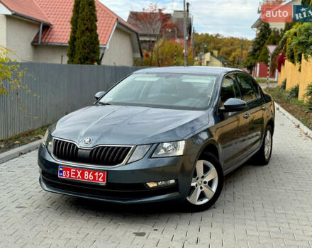 Серый Шкода Октавия, объемом двигателя 1.6 л и пробегом 154 тыс. км за 13699 $, фото 2 на Automoto.ua