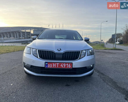 Серый Шкода Октавия, объемом двигателя 1.97 л и пробегом 289 тыс. км за 15650 $, фото 1 на Automoto.ua
