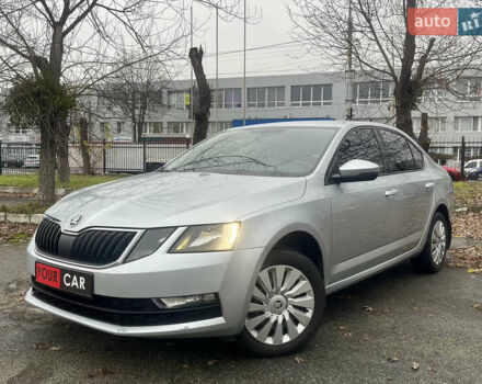 Серый Шкода Октавия, объемом двигателя 1.4 л и пробегом 227 тыс. км за 12999 $, фото 6 на Automoto.ua