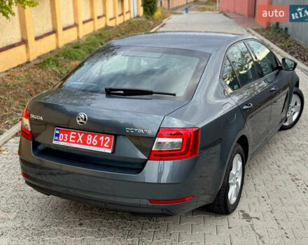 Серый Шкода Октавия, объемом двигателя 1.6 л и пробегом 154 тыс. км за 13699 $, фото 3 на Automoto.ua