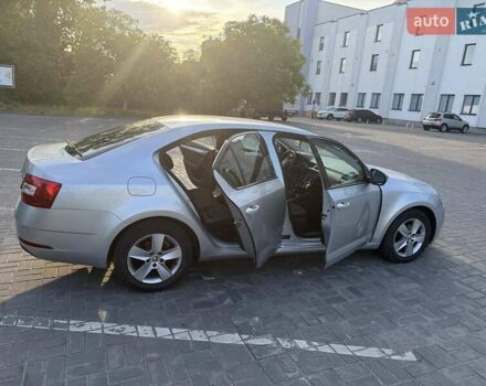 Серый Шкода Октавия, объемом двигателя 1.6 л и пробегом 210 тыс. км за 14950 $, фото 8 на Automoto.ua