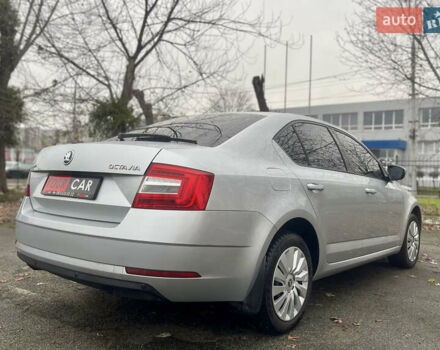 Серый Шкода Октавия, объемом двигателя 1.4 л и пробегом 227 тыс. км за 13500 $, фото 15 на Automoto.ua
