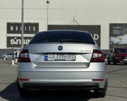 Серый Шкода Октавия, объемом двигателя 1.8 л и пробегом 136 тыс. км за 16000 $, фото 6 на Automoto.ua