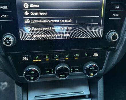 Шкода Октавія 2017 у Володимир-Волинський на Automoto.ua Сірий Шкода Октавія, об'ємом двигуна 1.4 л та пробігом 136 тис. км за 12000 $, фото 23 на Automoto.ua